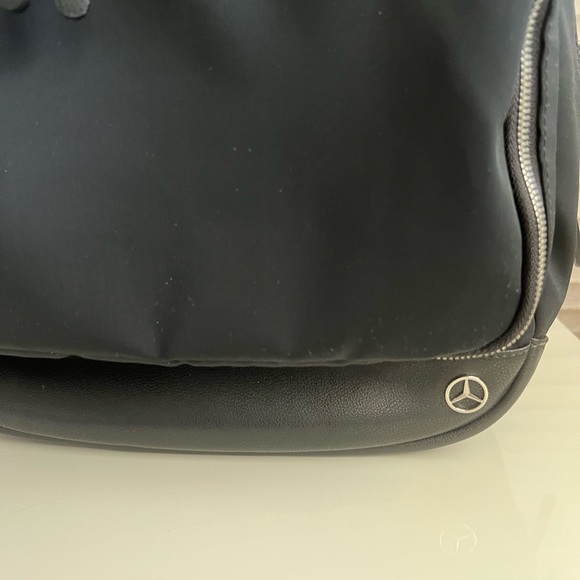 HAERFEST MERCEDES BENZ LIMITED EDITION BACKPACK BLACK UNISEX - Picture 4 of 11